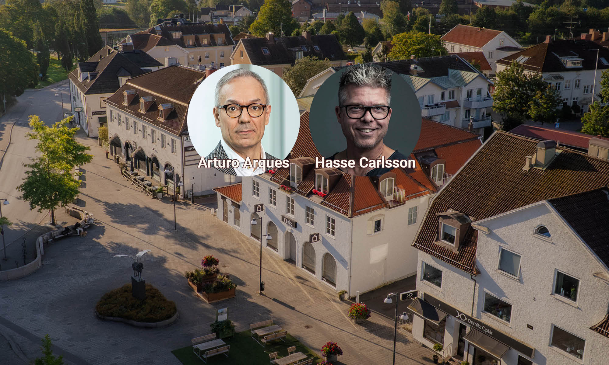 Arturo Arques och Hasse Carlsson på bakgrund av Kinna centrum